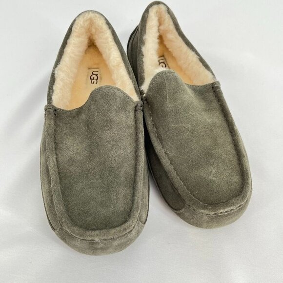 UGG Other - UGG Men's Ascot Slippers Charcoal Size 8 Slip On Casual Comfort
